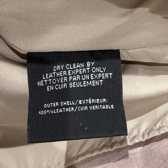 Lamarque Mauve Off-Shoulder Top - Picture 5 of 8